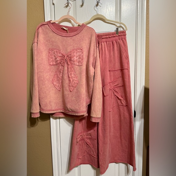 Sage + Fig Pants - H022 NWT Sage + Fig Top M pp27 Pants L W15 Dusty Pink Bow Lounge Pants Set